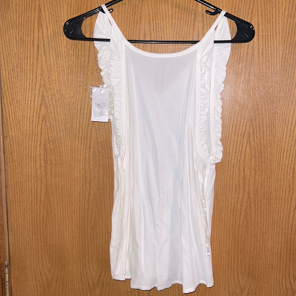 Dress top .